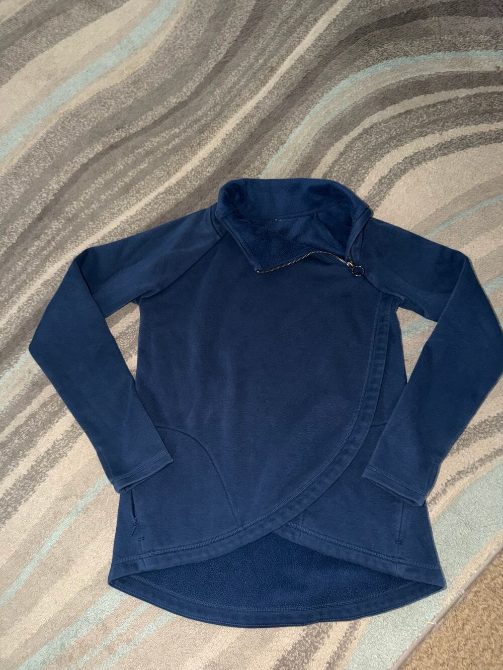 Athleta Cozy Karma Asym Pullover Blue Sweatshirt Top XS
